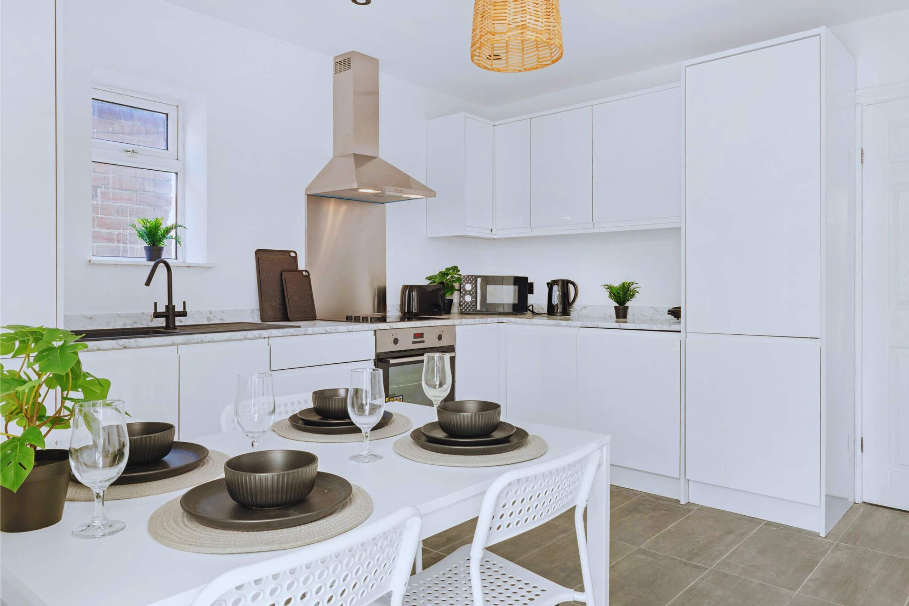 独立别墅 | 4 多间卧室、办公桌