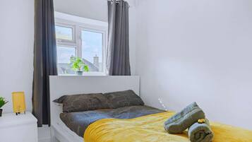 Ferienhaus | 4 Schlafzimmer, Schreibtisch