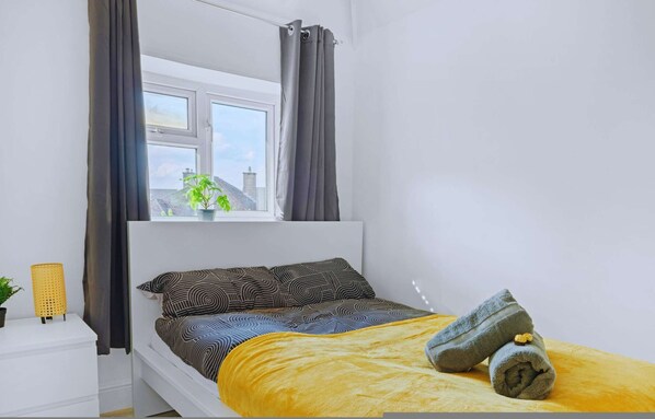 Huis | 4 slaapkamers, een bureau