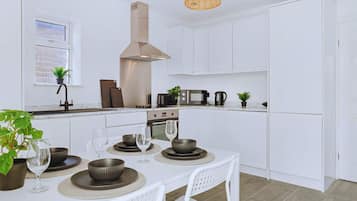 Casa | 4 dormitorios y escritorio