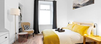 2 Bed-ground Floor-free Parking