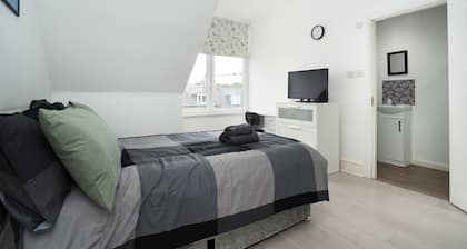 Cosy Fully Equipped Studio 6 Close to University