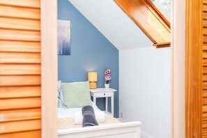 2 bedrooms