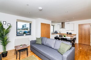 Apartment | 2 bedrooms - 2bed Ground Floor-free Parking (Peterhead)