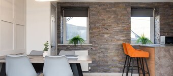 5 Bedroom Apartment - Galashiels