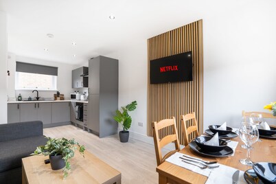 3 Bedroom House-free Parking