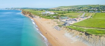 Bay Tree Cottage - Three Bedroom Cottage, Sleeps 5
