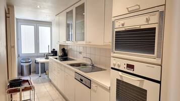 Apartment | Private kitchen