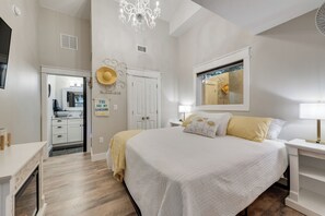 7 sovrum, strykjärn/strykbräda, resesäng och wi-fi