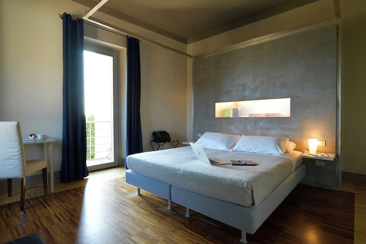 Junior Studio Suite