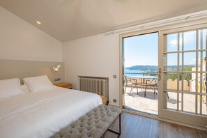 4 Schlafzimmer, Bügeleisen/Bügelbrett, WLAN