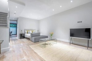 4 chambres, fer et planche Ă repasser, Wi-Fi, draps fournis