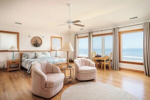 8 多间卧室、办公桌、旅行婴儿床、免费 WiFi