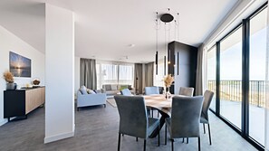 Apartment (Pharos Sea Breeze Panorama) | Dining - Dormio Breskens Apartments & Penthouses (Breskens)