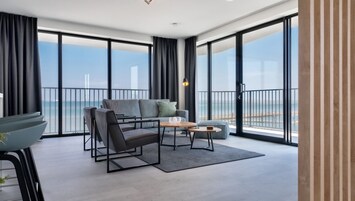 Apartment (Pharos Sea Pearl) | Living room | TV