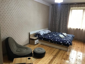 Family Quadruple Room | Premium bedding, blackout drapes, free WiFi, bed sheets - JIV Guesthouse in Odzun (Odzun)