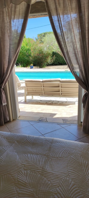 4 bedrooms, free WiFi, bed sheets