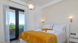 4 camere, ferro/asse da stiro, Wi-Fi, lenzuola