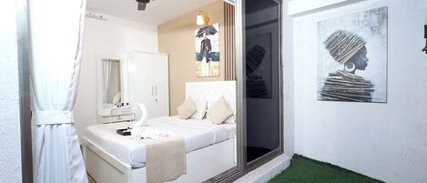 1 chambre, fer et planche Ă repasser, Wi-Fi gratuit, draps fournis