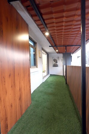 Interior - Entire 1 BHK Apartment (Mumbai)