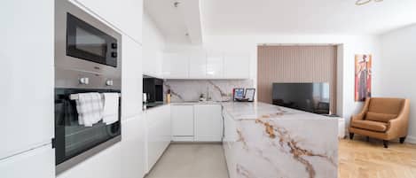 Cafetera/tetera, tetera/pava eléctrica