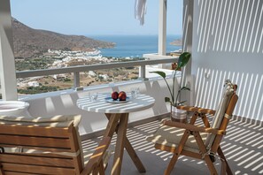 Superior suite, uitzicht op zee | Terras