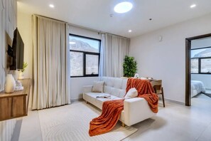 2 bedrooms - The Living (Khorfakkan)