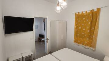 3 chambres, fer et planche Ă repasser, Wi-Fi, draps fournis