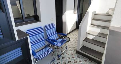 La Caracola 3hab+Solarium A 1min. From The Beach