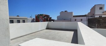 La Caracola 3hab+Solarium A 1min. From The Beach