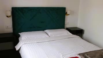 3 chambres, fer et planche Ă repasser, Wi-Fi, draps fournis