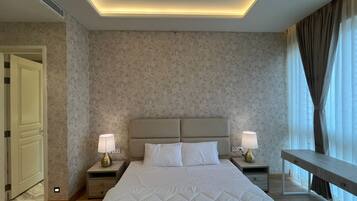 1 多间卧室、办公桌、熨斗/熨衣板、WiFi