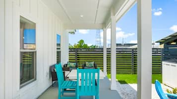 House, Garden View | Terrace/patio