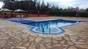 Piscine extérieure