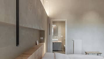 Chambre triple, salle de bain privée, vue sur le jardin | Fer et planche à repasser, accès au Wi-Fi (inclus)