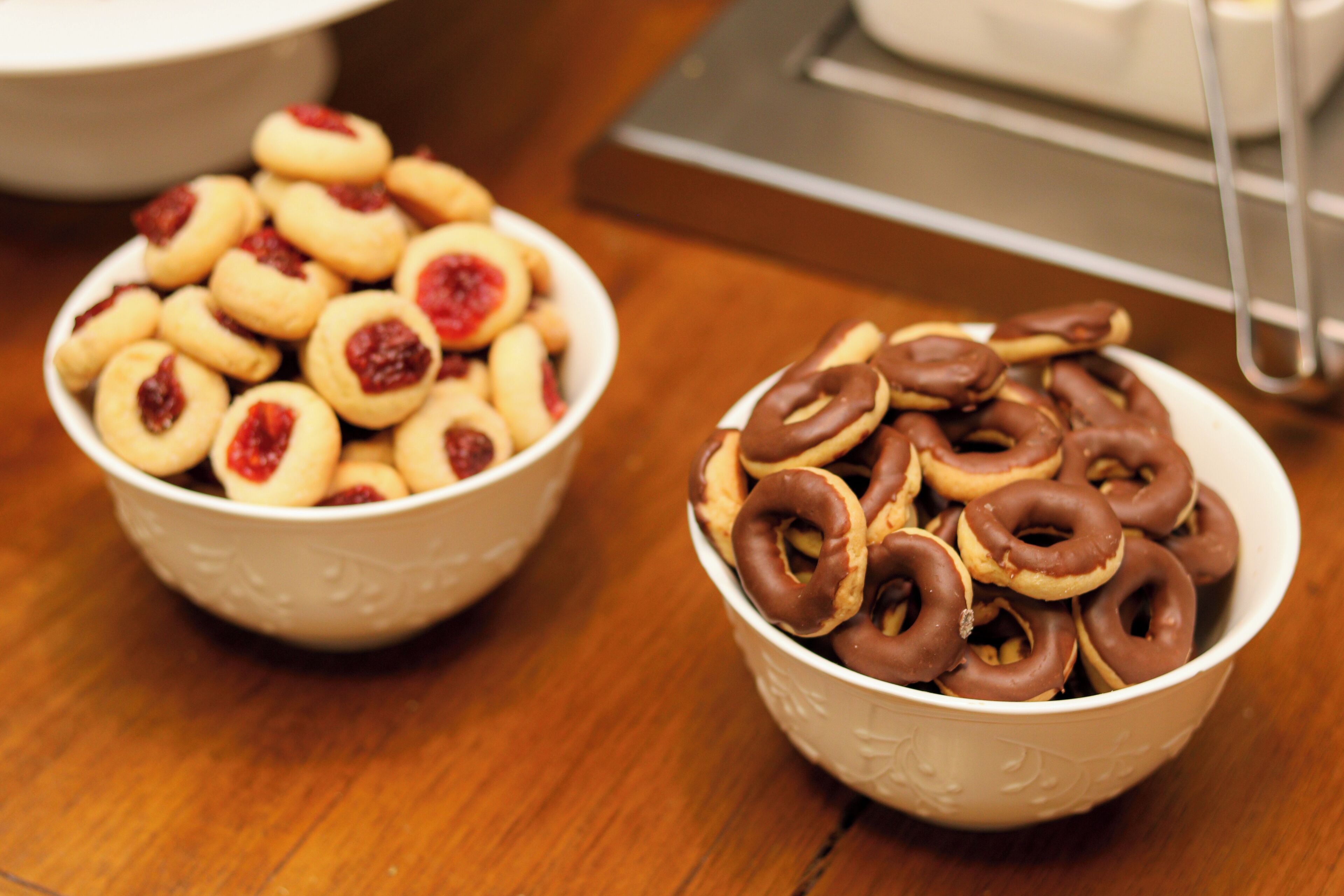 Café da manhã com buffet grátis todos os dias