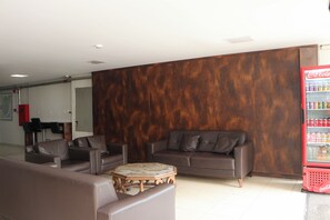 Room | Living area