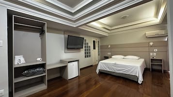 Zimmer | Kostenloses WLAN, Bettwäsche