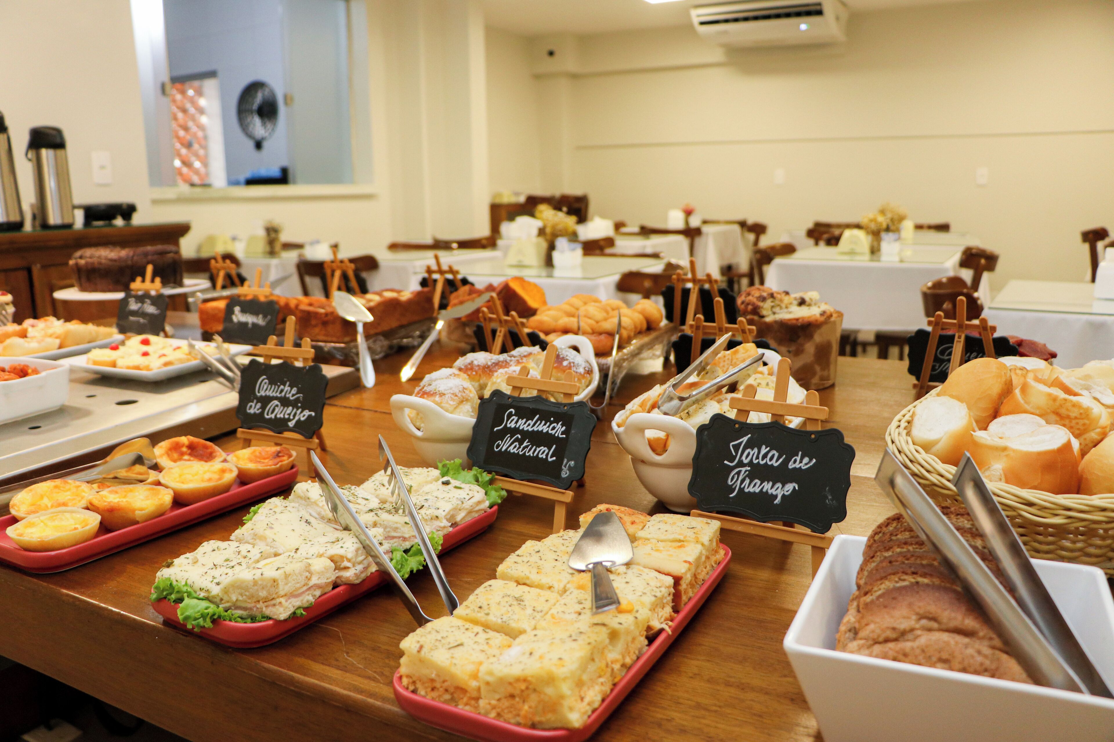 Gratis frukostbuffé varje dag 