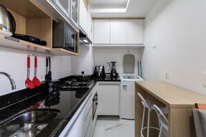 Apartment | Dapur peribadi | Ketuhar gelombang mikro, pembakar roti