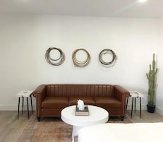 10 Maverick | Living area | Smart TV, streaming services