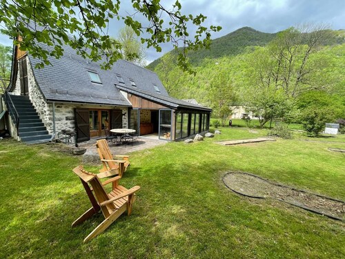 Agouadis barn. Private mini golf course. Rated 3 épis, all-inclusive
