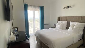 Comfort tweepersoonskamer, balkon, uitzicht op tuin | Gratis wifi