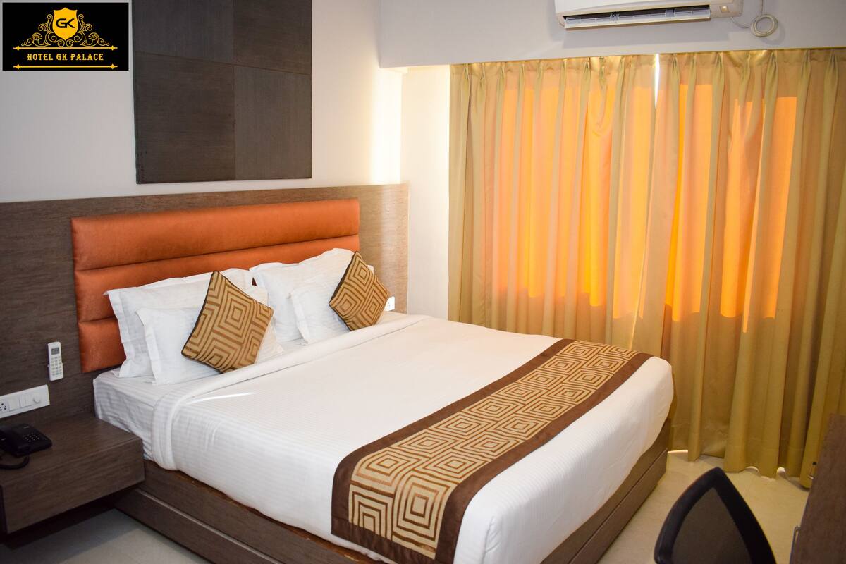 Deluxe Double or Twin Room, City View