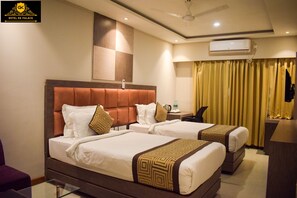 Superior Double or Twin Room | Desk, free WiFi