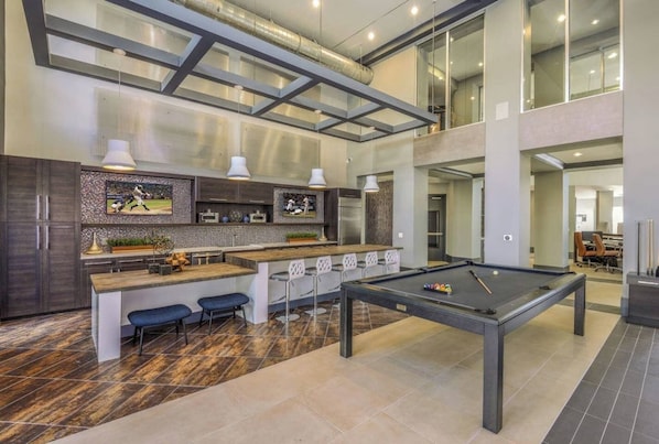 Spielezimmer