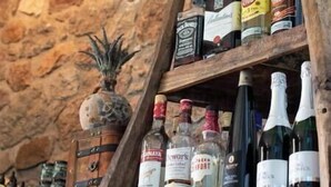 Bar (in der Unterkunft)