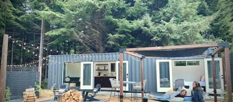 Luxury Container Under The Trees ~Soaking Tub~