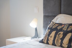 1 chambre, fer et planche Ă repasser, accĂšs Ă Internet, literie fournie
