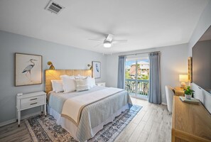 4 chambres, bureau, fer et planche à repasser, lit parapluie